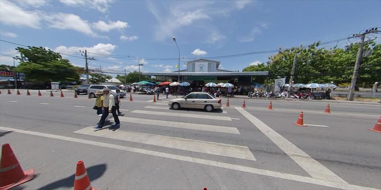 Bangsaen-190615-1157